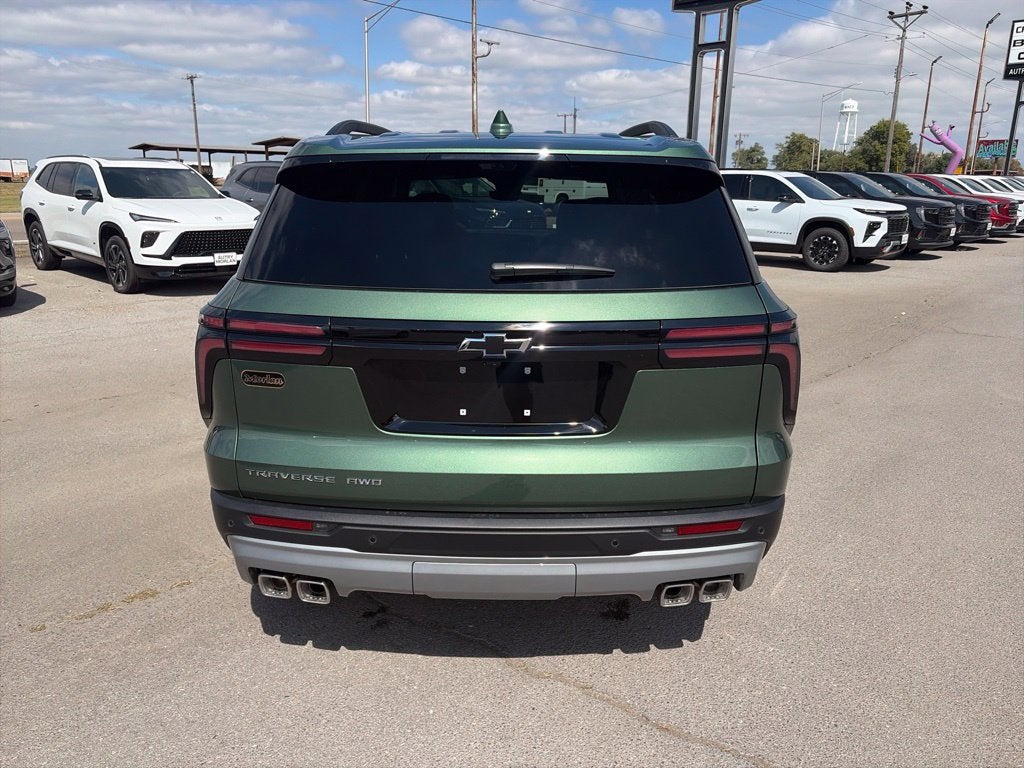 2027 Chevrolet Traverse LT