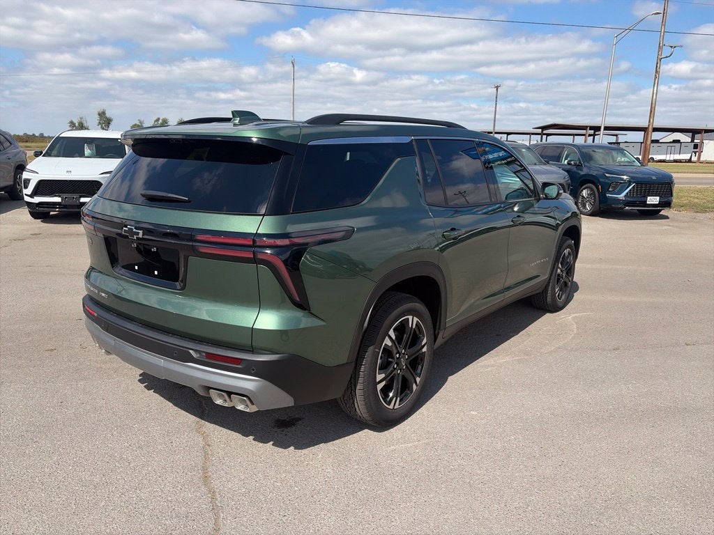 2027 Chevrolet Traverse LT