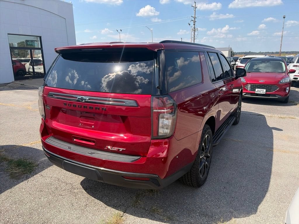 2021 Chevrolet Suburban RST