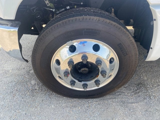 2024 Chevrolet Silverado 5500 HD Work Truck