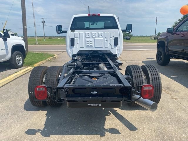 2024 Chevrolet Silverado 5500 HD Work Truck