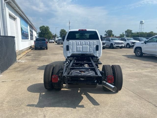 2024 Chevrolet Silverado 5500 HD Work Truck