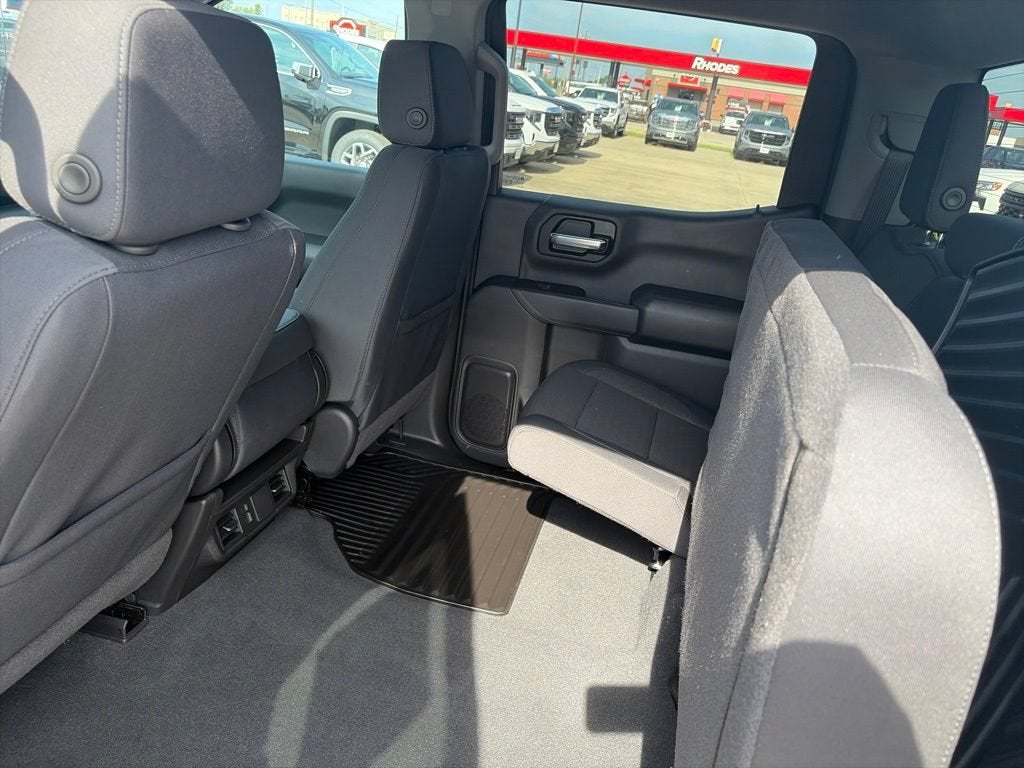 2026 Chevrolet Silverado 1500 Custom - Photo 11