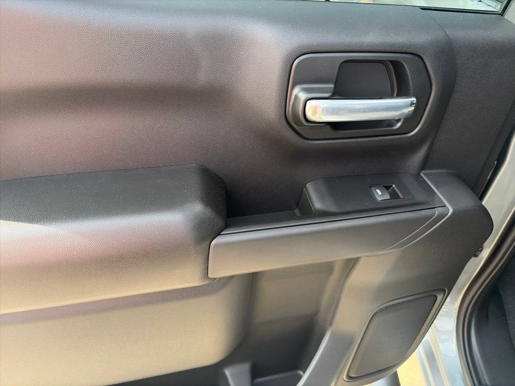 2026 Chevrolet Silverado 1500 Custom - Photo 12