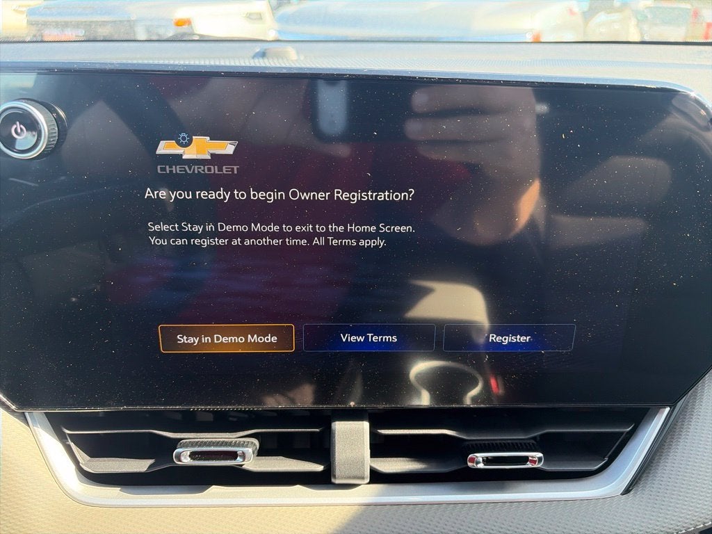 2027 Chevrolet Equinox LT - Photo 22