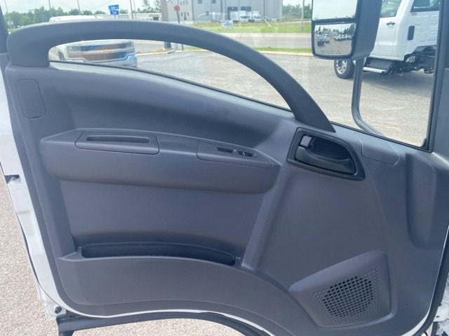 2024 Chevrolet Low Cab Forward 4500 NA