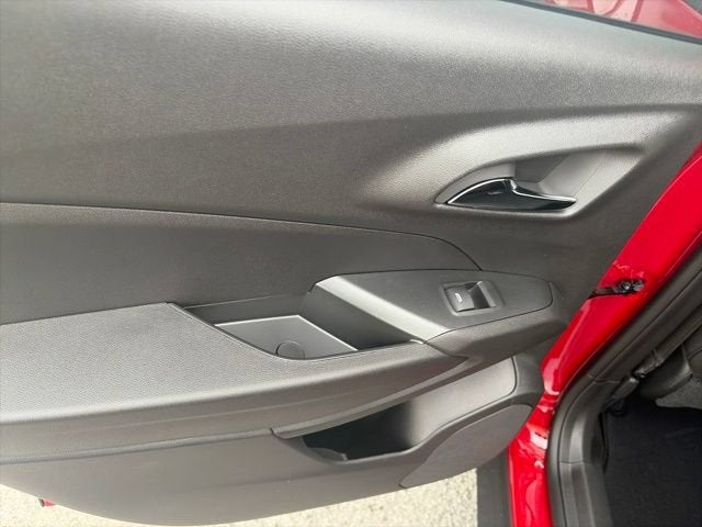 2026 Chevrolet Trax RS - Photo 12
